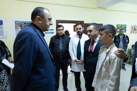 “AzerGold” QSC-nin təşkilatçılığı ilə Daşkəsəndə keçirilən növbəti tibbi müayinə aksiyasına yekun vurulub - FOTO “AzerGold” QSC-nin təşkilatçılığı ilə Daşkəsəndə keçirilən növbəti tibbi müayinə aksiyasına yekun vurulub - FOTO
