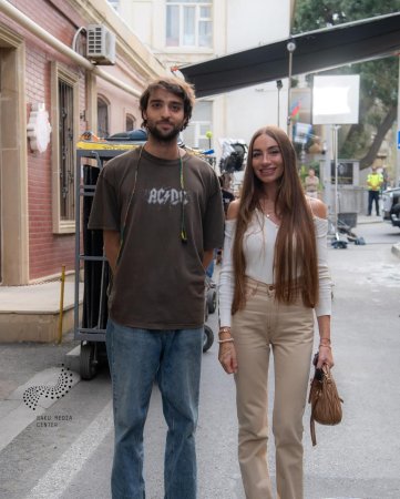 Arzu Əliyeva çəkiliş meydançasında - FOTO