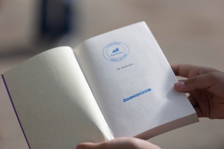 “Kitab köşkü” – “AzerGold” QSC-dən daha bir maarifləndirici layihə - FOTO