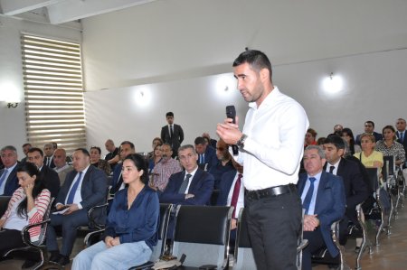 Yasamalın icra başçısı sakinlərlə görüşdü - FOTO
