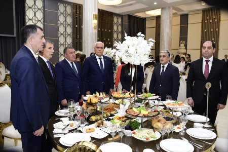 Xətaidə Müəllimlər Günü münasibəti ilə tədbir keçirildi - FOTO