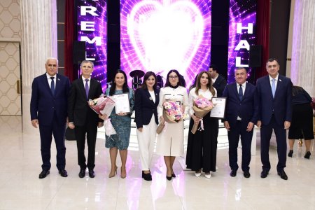 Xətaidə Müəllimlər Günü münasibəti ilə tədbir keçirildi - FOTO
