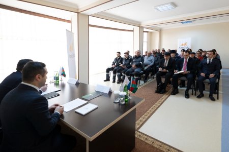 “AzerGold” QSC-nin KSM Komitəsinin sədri Naxçıvanda sakinlərlə görüşüb