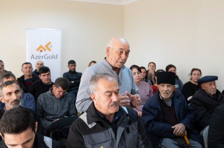 “AzerGold” QSC-nin KSM Komitəsinin sədri Naxçıvanda sakinlərlə görüşüb