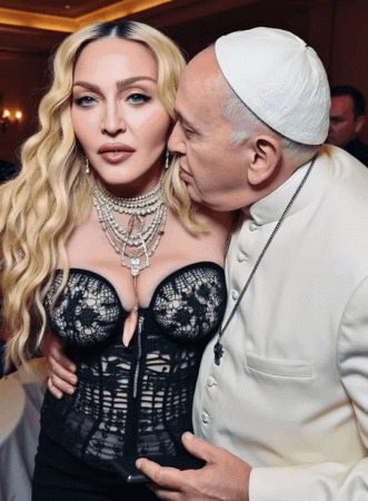 Madonna Roma Papası ilə şok şəkillərini YAYDI