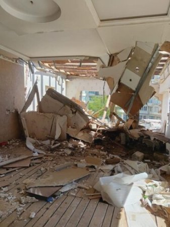 Daha bir MTK yaşayış ola-ola söküntü aparır — FOTO