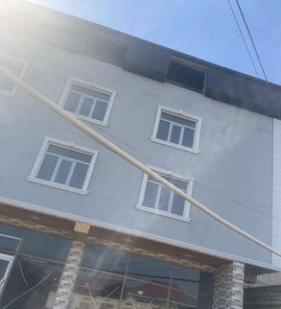Binəqədi rayonunda sənədsiz yaşayış binasına “icazə” ni kim verib?