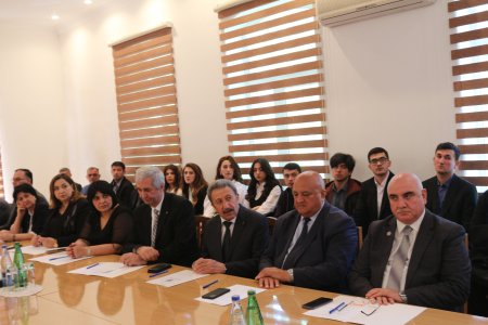 Xətai rayonunda "Qərbi Azərbaycana qayıdış” adlı dəyirmi masa keçirilib.