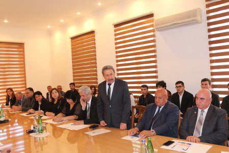 Xətai rayonunda "Qərbi Azərbaycana qayıdış” adlı dəyirmi masa keçirilib.