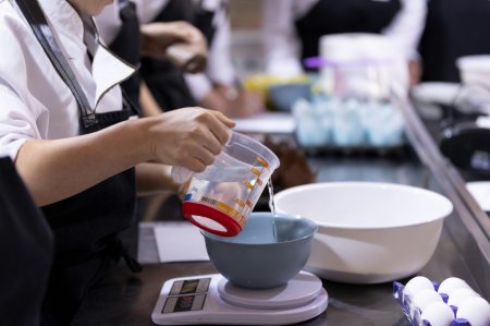 “AzerGold” QSC şəhid və müharibədə yaralananların ailələri ilə bağlı növbəti sosial layihənin icrasına başlayıb