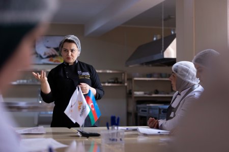 “AzerGold” QSC şəhid və müharibədə yaralananların ailələri ilə bağlı növbəti sosial layihənin icrasına başlayıb