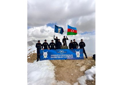 DİN-in əməkdaşları “Heydər zirvəsi”nə yürüş ediblər — FOTO