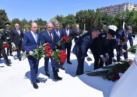 Sumqayıtda Ümummilli Lideri Heydər Əliyevin xatirəsi anılıb