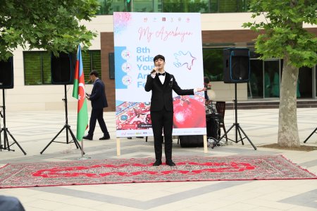 Xətai rayonunda “Azərbaycanım” Beynəlxalq VIII Uşaq və Gənc Rəsm Festivalı çərçivəsində mükafatlandırılma mərasimi keçirildi - FOTO