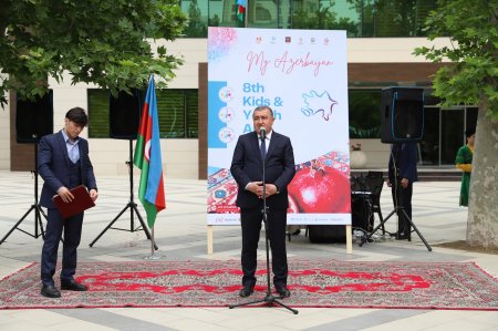Xətai rayonunda “Azərbaycanım” Beynəlxalq VIII Uşaq və Gənc Rəsm Festivalı çərçivəsində mükafatlandırılma mərasimi keçirildi - FOTO