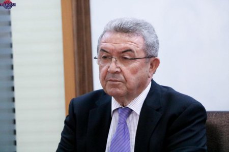 SİSTEM BÖHRANI, YOXSA “BUNKER MÜƏLLİMLƏRİ”NİN QƏSDİ?... – Qəbul imtahanlarındakı “görünməyən əl” gənclərin taleyini necə həll edir? SİSTEM BÖHRANI, YOXSA “BUNKER MÜƏLLİMLƏRİ”NİN QƏSDİ?... – Qəbul imtahanlarındakı “görünməyən əl” gənclərin taleyini necə həll edir?