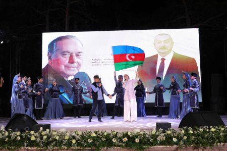 Xətai rayonunda Silahlı Qüvvələr Günü qeyd edilib