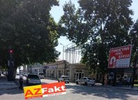 Bərdədə Cümə məscidinin yanındakı qanunsuz tikintini hansı məmur himayə edir? -FOTOFAKT