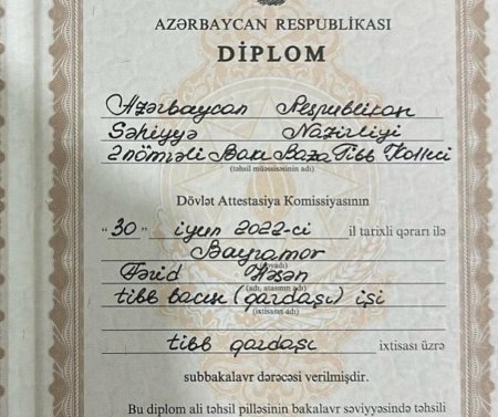 Fərid Bayramov həkim olmasa belə əməliyyat edir? Fərid Bayramov həkim olmasa belə əməliyyat edir?