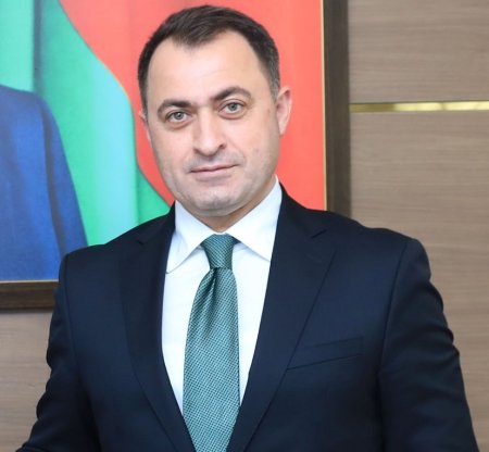 Nizami rayonunda “Sizin Məkan” kafesində artırma işlərinə hansı məmur icazə verib?-Videofakt