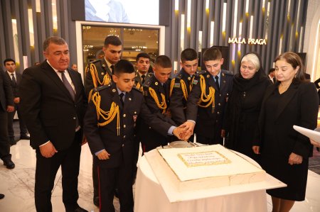 Xətai rayonunda Müəllimlər Günü münasibətilə təntənəli tədbir keçirilib - FOTO // VİDEO