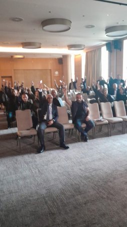 Fəzail Ağamalı ilə oğlu arasında partiya Qurultayında DAVA DÜŞDÜ — ŞOK SƏBƏB