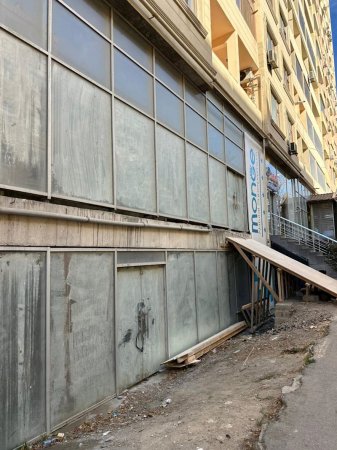 Bu küçədə qanunsuz tikinti: Nəsimi RİH hara baxır? — FOTOLAR
