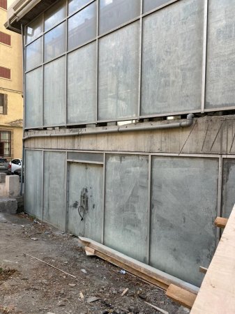 Bu küçədə qanunsuz tikinti: Nəsimi RİH hara baxır? — FOTOLAR