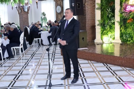 Xətai rayonunda 31 Dekabr – Dünya Azərbaycanlılarının Həmrəylik Günü və Yeni il münasibətilə tədbir keçirilib