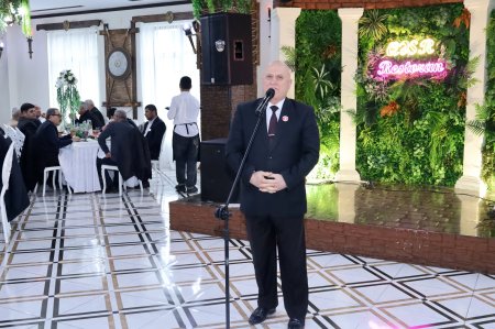 Xətai rayonunda 31 Dekabr – Dünya Azərbaycanlılarının Həmrəylik Günü və Yeni il münasibətilə tədbir keçirilib