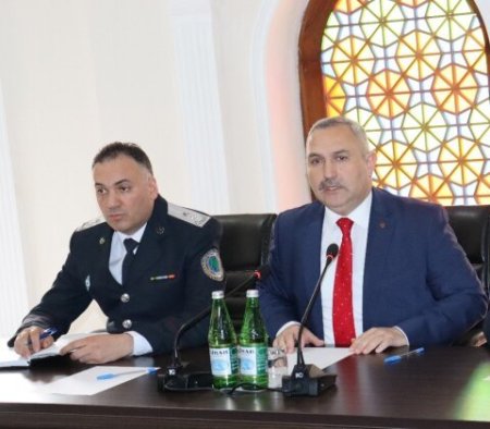 Məmur QHT-si, dövlət qrantı və korrupsiya: Agentlik kimi qoruyur? -  FOTOLAR