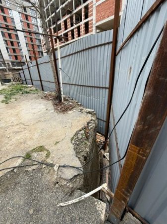 Vətəndaşlara “qan udduran” “City Life” kimindir? - FOTO Vətəndaşlara “qan udduran” “City Life” kimindir? - FOTO