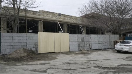 Xəzər rayonu başçının DƏDƏ MALIDIR? - Görünəni budur: BUNA TÖHMƏT DƏ AZDIR... Xəzər rayonu başçının DƏDƏ MALIDIR? - Görünəni budur: BUNA TÖHMƏT DƏ AZDIR...