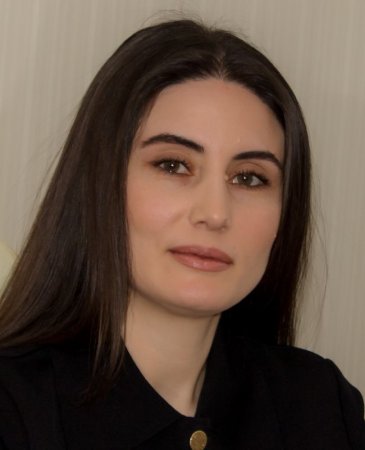 Özəl universitetlər necə idarə olunur? - Rektor, prorektor və qohumlar - FOTOLAR