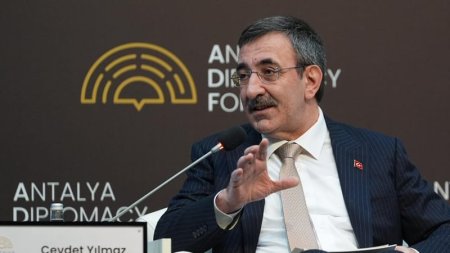 Cevdet Yılmaz: Azərbaycan-Ermənistan sülh sazişindən hər kəs qazanacaq