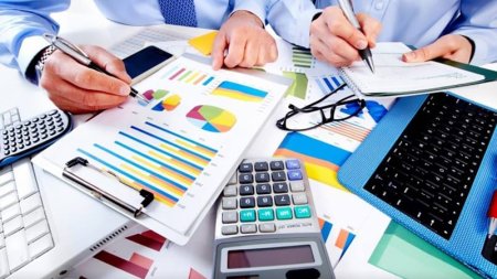 "V-Mann Construction" hansı qaydanı pozub?