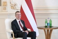 Prezident İlham Əliyevin Latviya Prezidenti ilə təkbətək görüşü olub