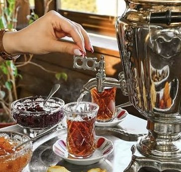 Bölgələrdə samovar çayının qiyməti 50 manata yüksəldi 