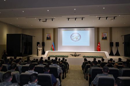 Azərbaycan və Türkiyə hərbi pilotlarının birgə taktiki-uçuş təlimi başa çatıb