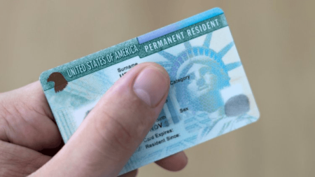 “Green card” arzusunda olanların nəzərinə - ABŞ bu addımı atdı