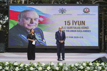 Xətai rayonunda “15 iyun-Azərbaycan tarixində dönüş nöqtəsi” adlı möhtəşəm konsert proqramı təşkil edilib+VİDEO