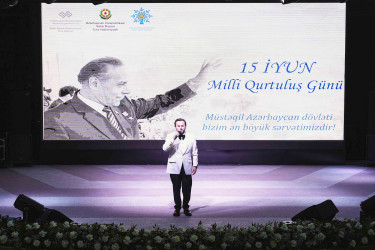 Xətai rayonunda “15 iyun-Azərbaycan tarixində dönüş nöqtəsi” adlı möhtəşəm konsert proqramı təşkil edilib+VİDEO
