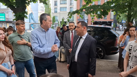 Ukraynalı uşaqların növbəti qrupu reabilitasiya üçün Azərbaycana yola salınıb