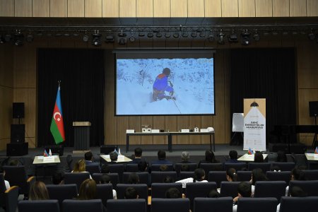 "Azərişıq" ASC-nin “Gənc Energetiklər Akademiyası” maarifləndirmə proqramına Şuşa və Xankəndi məktəbliləri də qoşulub