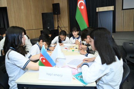"Azərişıq" ASC-nin “Gənc Energetiklər Akademiyası” maarifləndirmə proqramına Şuşa və Xankəndi məktəbliləri də qoşulub