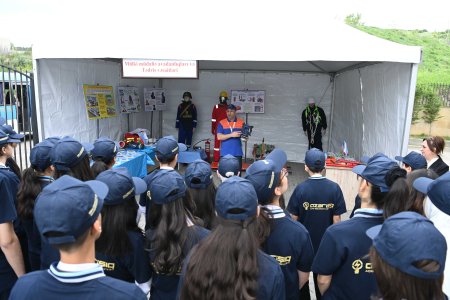 "Azərişıq" ASC-nin “Gənc Energetiklər Akademiyası” maarifləndirmə proqramına Şuşa və Xankəndi məktəbliləri də qoşulub