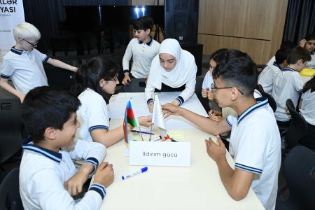 "Azərişıq" ASC-nin “Gənc Energetiklər Akademiyası” maarifləndirmə proqramına Şuşa və Xankəndi məktəbliləri də qoşulub