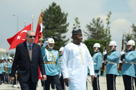 Türkiyə terrorla mübarizədə Nigerə yardım edəcək