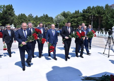 Sumqayıtda Milli Qurtuluş Günü qeyd olundu – FOTOLAR