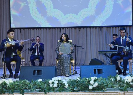 Sumqayıtda Milli Qurtuluş Günü qeyd olundu – FOTOLAR